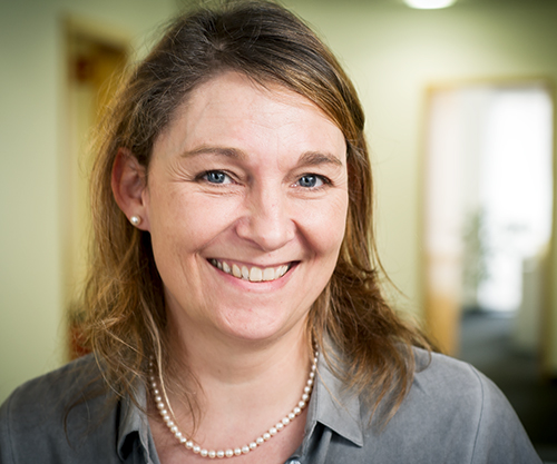 Claudia Kuhr Claudia Kuhr